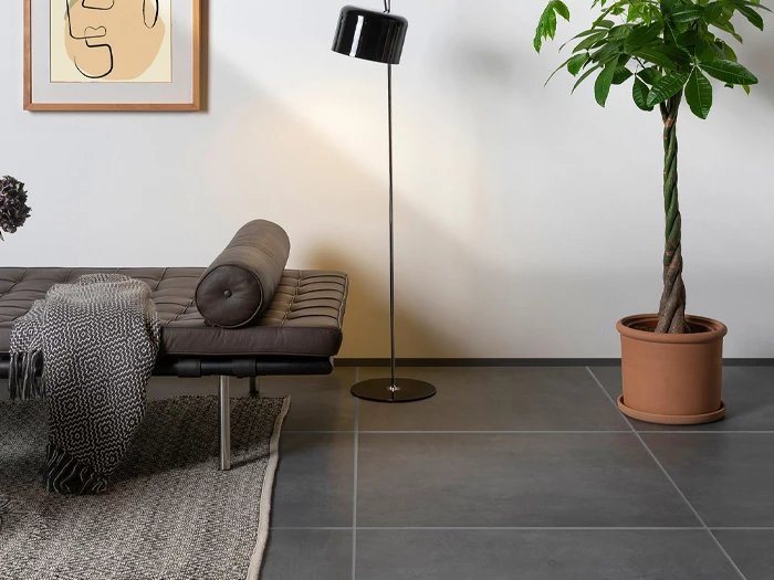Vloertegel Motto By Mosa T1B05A Form Dark Grey 79,7x79,7x1 | 465-348 | Jan Groen Tegels